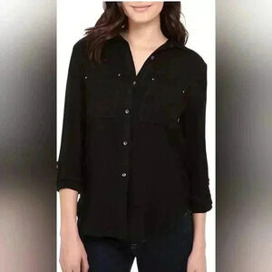 Calvin Klein Women's Airflow Utility Shirt Lightweight woven button-up shirt